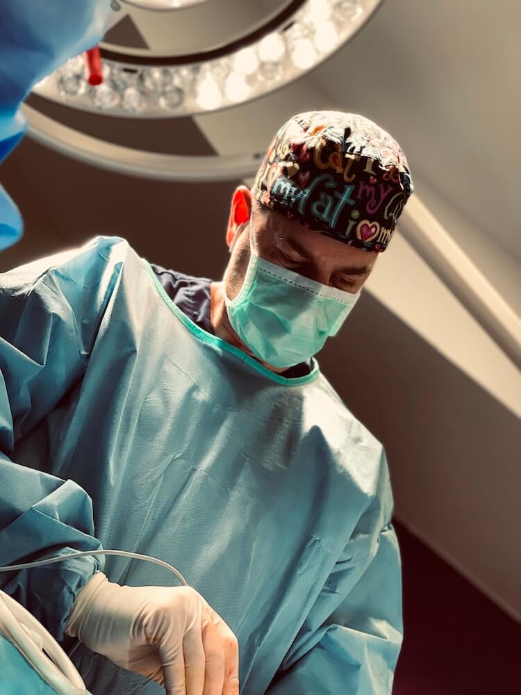 chirurg plastician circumcizie